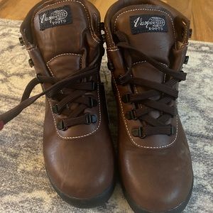 Vasque Women’s Sundowner GTX hiking boots